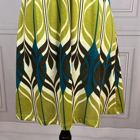 Retro print dress - Picture 5 of 11